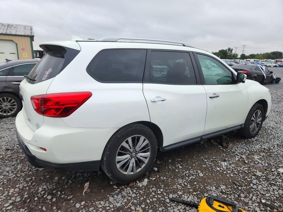 Продажа на аукционе авто 2019 Nissan Pathfinder, vin: 5N1DR2MN0KC623673, номер лота: 73063626