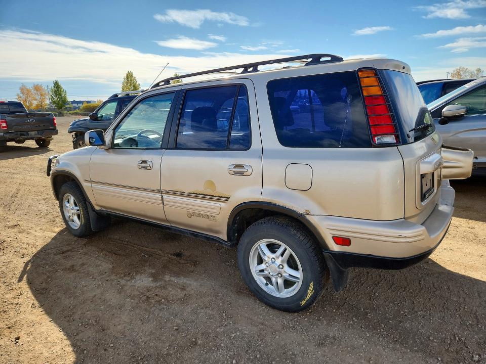 71653586 :رقم المزاد ، JHLRD1852YC803827 vin ، 2000 Honda Cr-v مزاد بيع