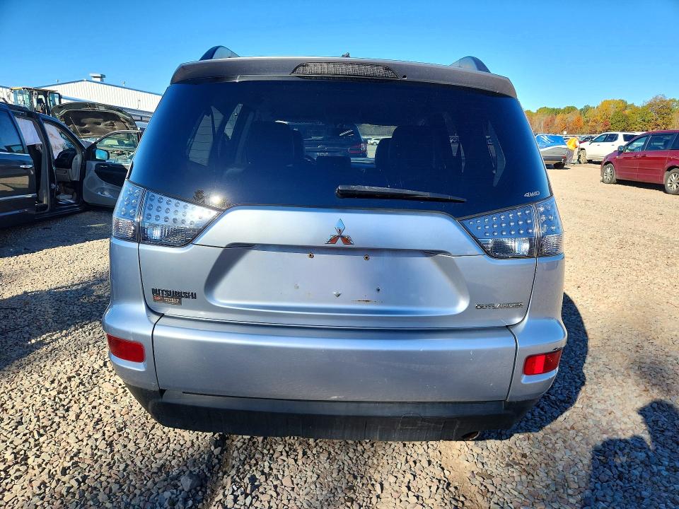 Auction sale of the 2011 Mitsubishi Outlander, vin: JA4JT3AWXBU033142, lot number: 73833136