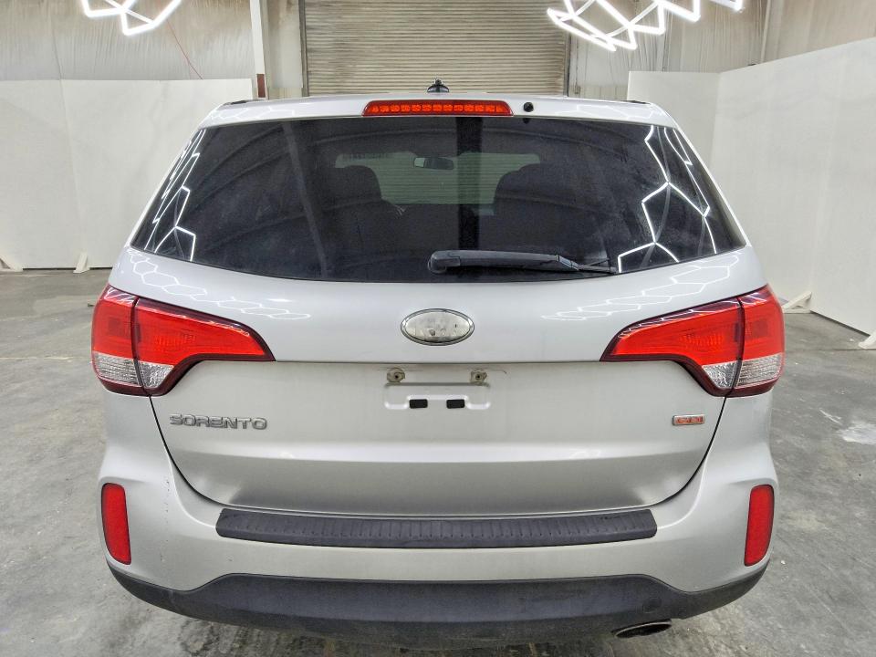Продажа на аукционе авто 2014 Kia Sorento, vin: 5XYKT3A62EG443711, номер лота: 70487716