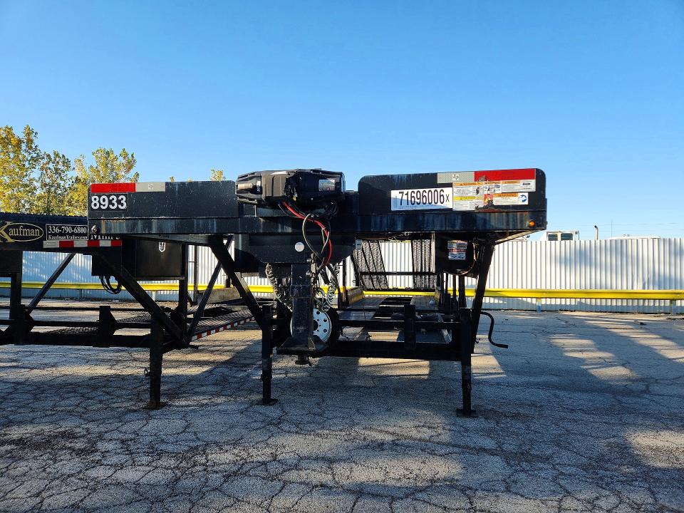 71696006 :رقم المزاد ، 7HCGC4538NB032061 vin ، 2022 Texas Pride Unknown مزاد بيع