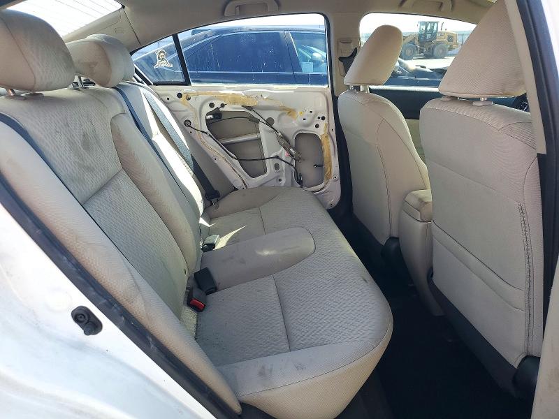 Продаж на аукціоні авто 2015 Honda Civic, vin: 2HGFB2F55FH511048, номер лоту: 72740076