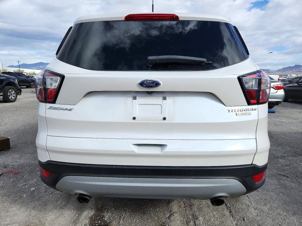 2017 Ford Escape მანქანა იყიდება აუქციონზე, vin: 1FMCU0J93HUD54299, აუქციონის ნომერი: 72943036