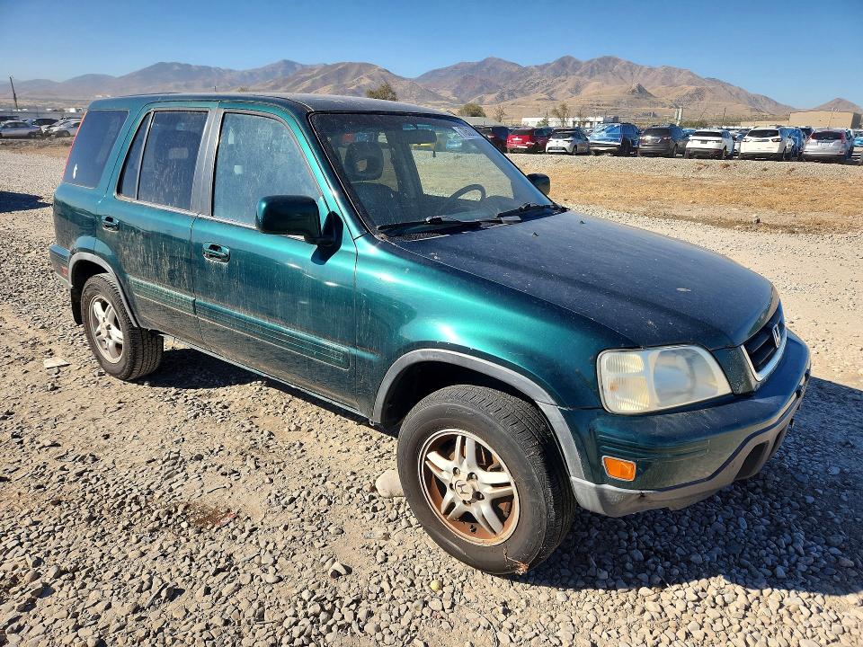 70520826 :رقم المزاد ، JHLRD1872YS017937 vin ، 2000 Honda Cr-v مزاد بيع