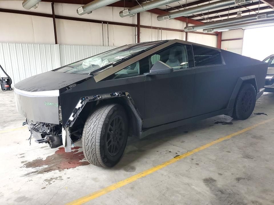 Продажа на аукционе авто 2025 Tesla Cybertruck, vin: 7G2CEHED2SA074401, номер лота: 72402236