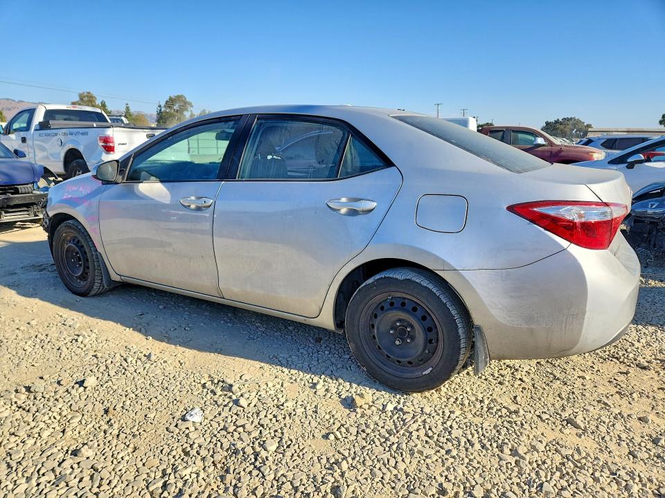 2015 Toyota Corolla მანქანა იყიდება აუქციონზე, vin: 5YFBURHE2FP274509, აუქციონის ნომერი: 71764786