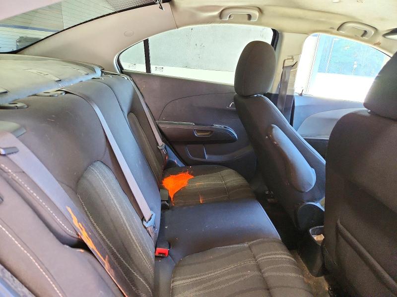 72217446 :رقم المزاد ، 1G1JD5SB6L4103207 vin ، 2020 Chevrolet Sonic مزاد بيع