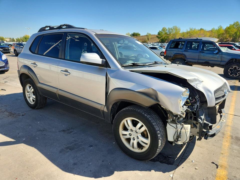 2006 Hyundai Tucson მანქანა იყიდება აუქციონზე, vin: KM8JN72DX6U358556, აუქციონის ნომერი: 71616886