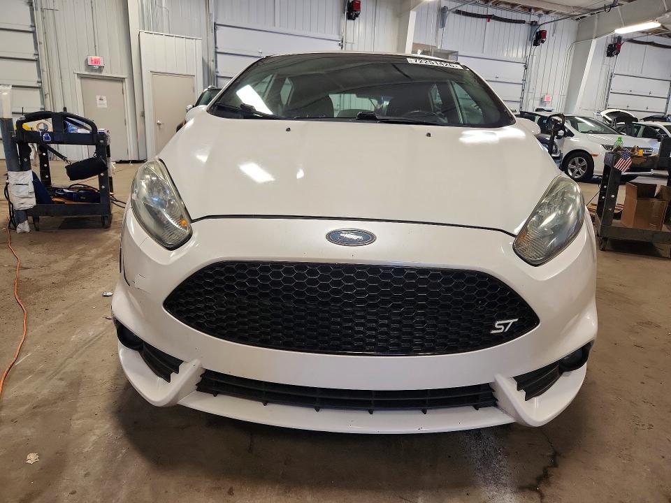 Продажа на аукционе авто 2016 Ford Fiesta, vin: 3FADP4GX8GM126739, номер лота: 72251426
