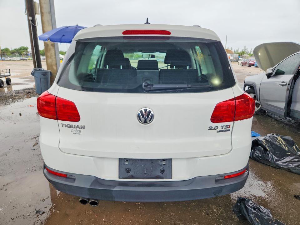 71097886 :رقم المزاد ، WVGBV7AX1FW102052 vin ، 2015 Volkswagen Tiguan مزاد بيع