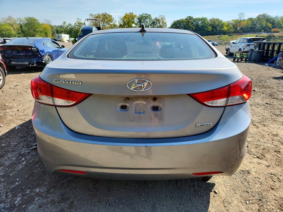 2012 Hyundai Elantra მანქანა იყიდება აუქციონზე, vin: KMHDH4AE1CU207209, აუქციონის ნომერი: 69459326