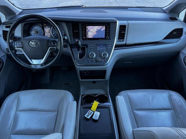Продаж на аукціоні авто 2019 Toyota Sienna, vin: 5TDDZ3DCXKS227743, номер лоту: 74255376