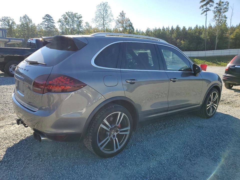 Aukcja sprzedaży 2011 Porsche Cayenne, vin: WP1AC2A2XBLA87106, numer aukcji: 71595226