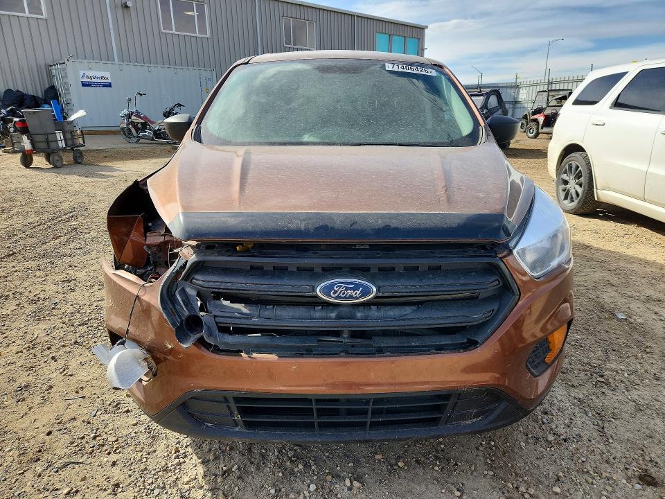 2017 Ford Escape მანქანა იყიდება აუქციონზე, vin: 1FMCU0F79HUD31746, აუქციონის ნომერი: 71406426