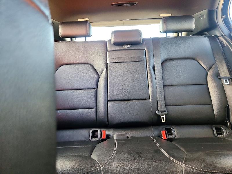 71610126 :رقم المزاد ، WDCTG4EB4GJ226549 vin ، 2016 Mercedes-benz Gla مزاد بيع