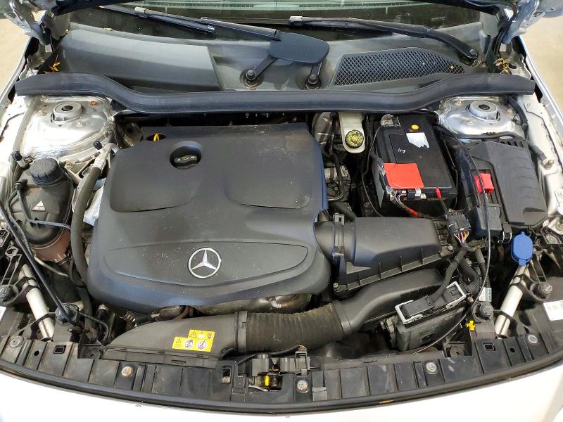 71964896 :رقم المزاد ، WDCTG4GB5JJ429048 vin ، 2018 Mercedes-benz Gla مزاد بيع