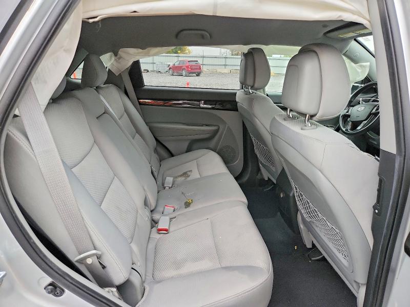 Продажа на аукционе авто 2011 Kia Sorento, vin: 5XYKTCA18BG014198, номер лота: 70633256