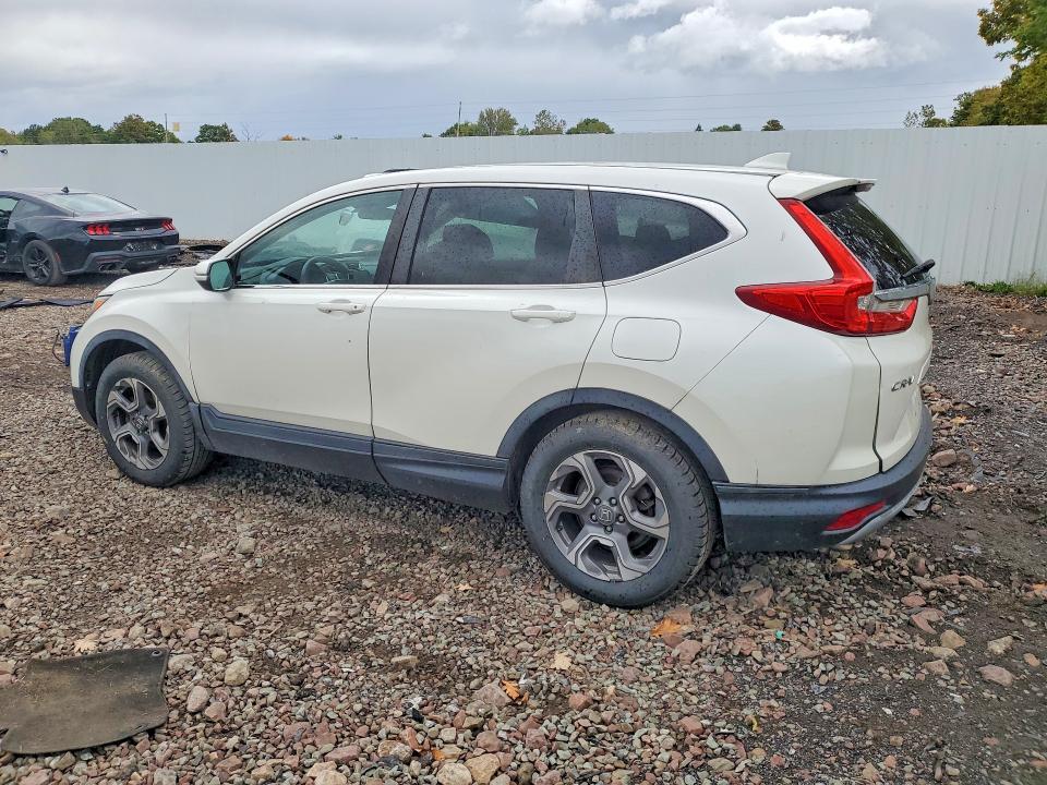 71601356 :رقم المزاد ، 5J6RW2H55HL022386 vin ، 2017 Honda Cr-v مزاد بيع