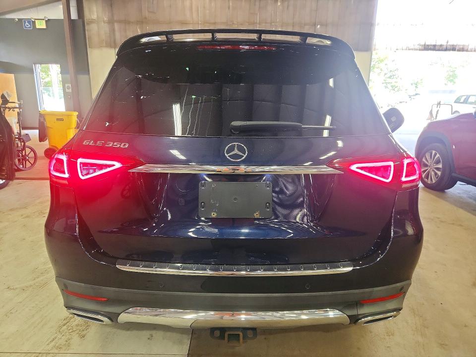 Продажа на аукционе авто 2020 Mercedes-benz Gle, vin: 4JGFB4JE5LA231427, номер лота: 71547466