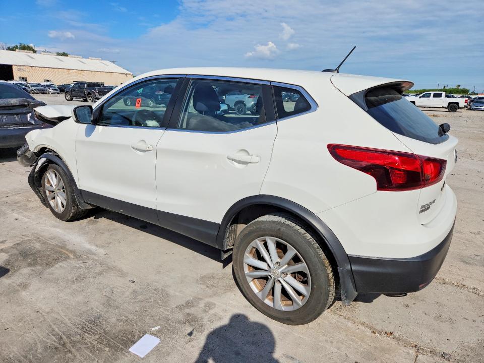 71843076 :رقم المزاد ، JN1BJ1CPXJW185132 vin ، 2018 Nissan Rogue Sport مزاد بيع
