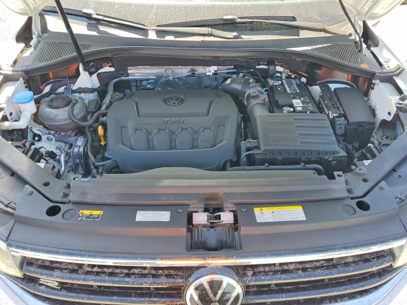 2022 Volkswagen Tiguan მანქანა იყიდება აუქციონზე, vin: 3VVCB7AX6NM062827, აუქციონის ნომერი: 71279696
