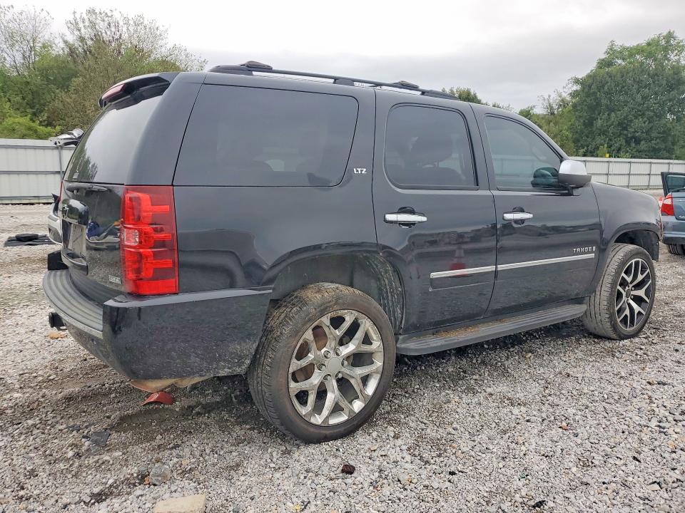 Продажа на аукционе авто 2009 Chevrolet Tahoe, vin: 1GNFK33259R287984, номер лота: 71827236