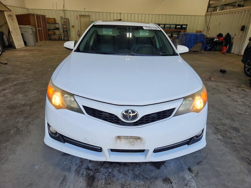 2012 Toyota Camry მანქანა იყიდება აუქციონზე, vin: 4T1BF1FK2CU614417, აუქციონის ნომერი: 71251736