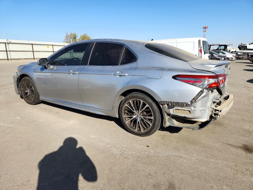Продажа на аукционе авто 2018 Toyota Camry, vin: JTNB11HK0J3014106, номер лота: 72936026