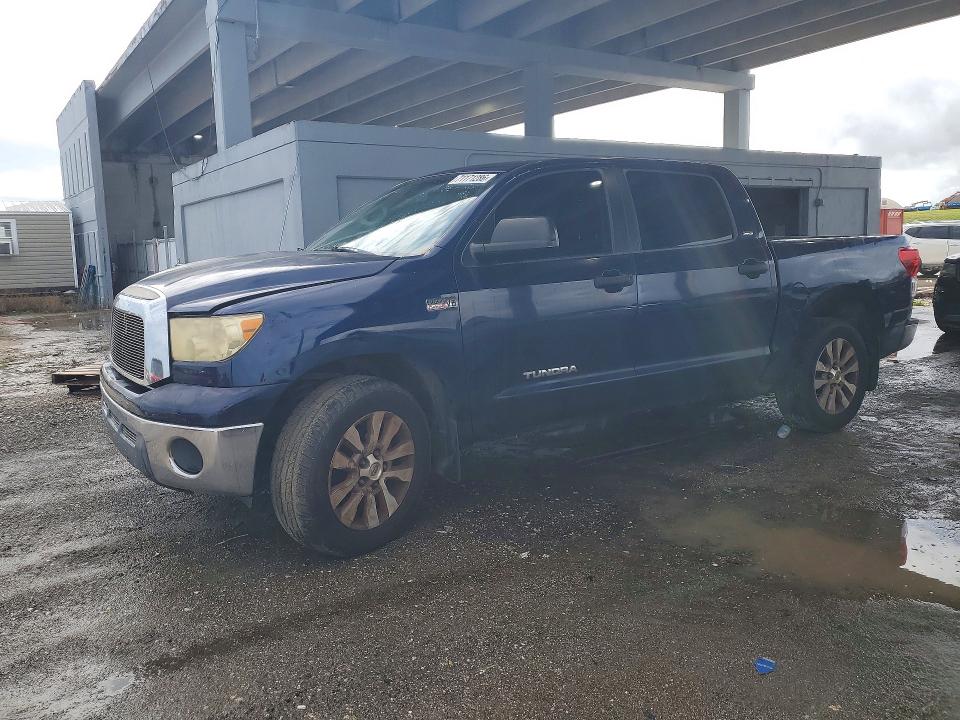 71171286 :رقم المزاد ، 5TFEV54138X033181 vin ، 2008 Toyota Tundra مزاد بيع