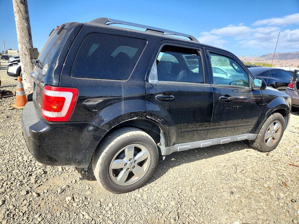 2010 Ford Escape მანქანა იყიდება აუქციონზე, vin: 1FMCU9EG7AKB34789, აუქციონის ნომერი: 70955186