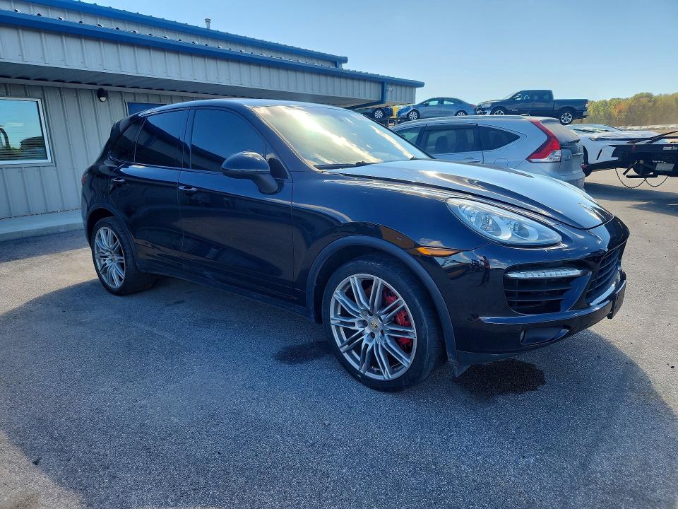 Продаж на аукціоні авто 2012 Porsche Cayenne, vin: WP1AC2A2XCLA80335, номер лоту: 72309076