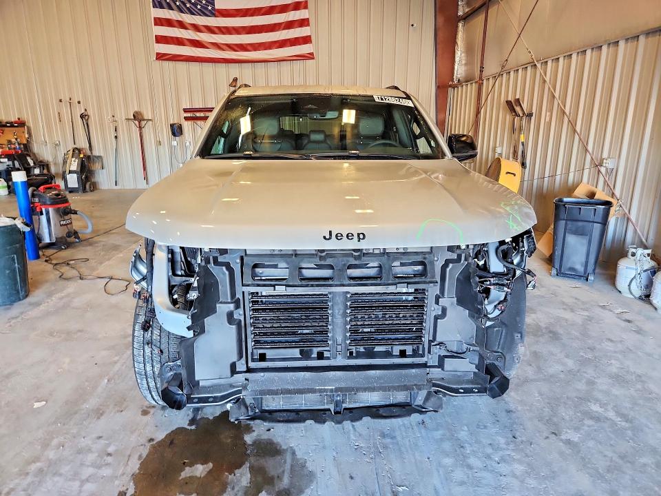 2026 Jeep Grand Wagoneer მანქანა იყიდება აუქციონზე, vin: 1C4SJVBP3TS186753, აუქციონის ნომერი: 71286246