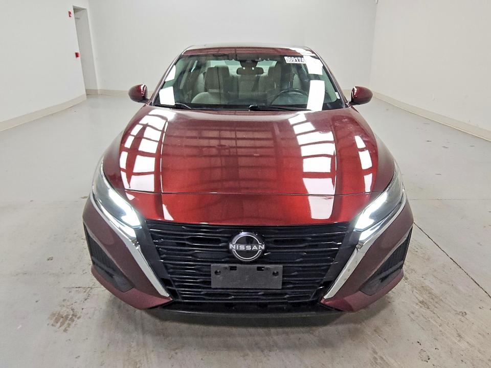 2023 Nissan Altima მანქანა იყიდება აუქციონზე, vin: 1N4BL4DV0PN357842, აუქციონის ნომერი: 69174466