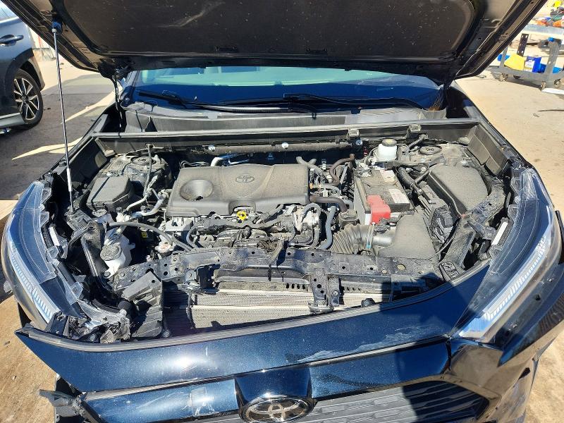 Продажа на аукционе авто 2023 Toyota Rav4, vin: JTMP1RFV5PD095497, номер лота: 71602126