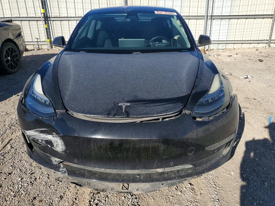 63218566 :رقم المزاد ، 5YJ3E1EA5KF296952 vin ، 2019 Tesla Model 3 مزاد بيع