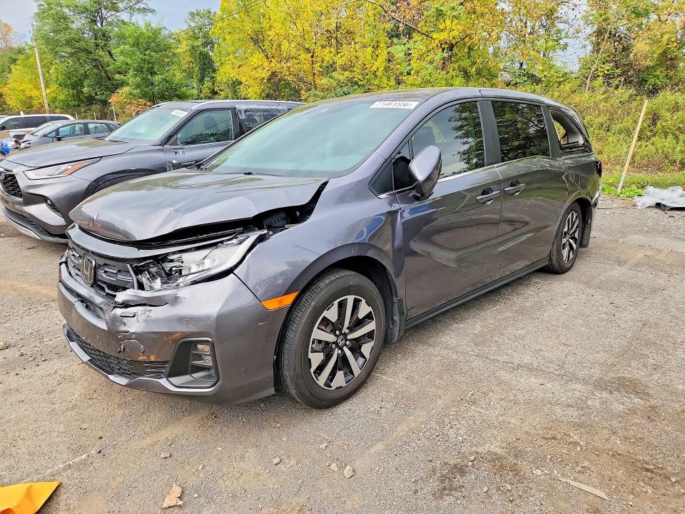 Auction sale of the 2026 Honda Odyssey, vin: 5FNRL6H63TB015530, lot number: 71461556