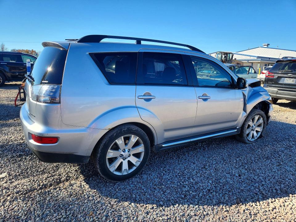 Auction sale of the 2011 Mitsubishi Outlander, vin: JA4JT3AWXBU033142, lot number: 73833136