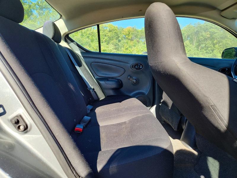 72367496 :رقم المزاد ، 3N1CN7AP1EL807563 vin ، 2014 Nissan Versa مزاد بيع