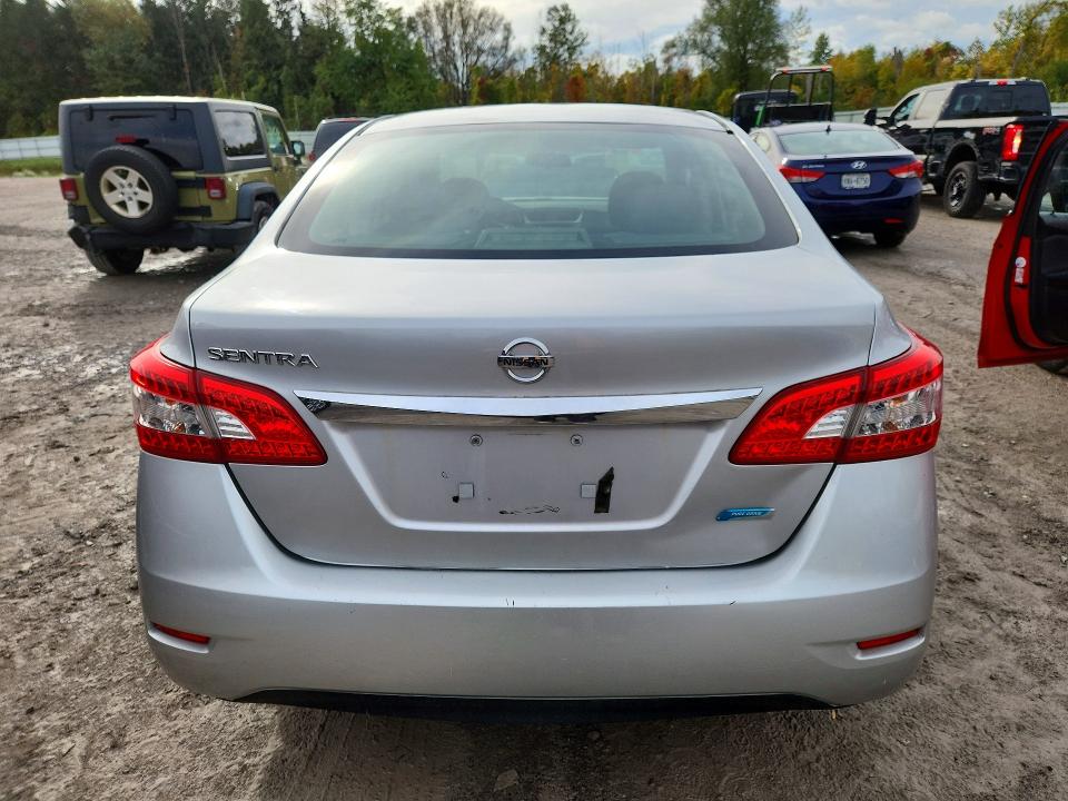 2014 Nissan Sentra მანქანა იყიდება აუქციონზე, vin: 3N1AB7APXEY209765, აუქციონის ნომერი: 71451316