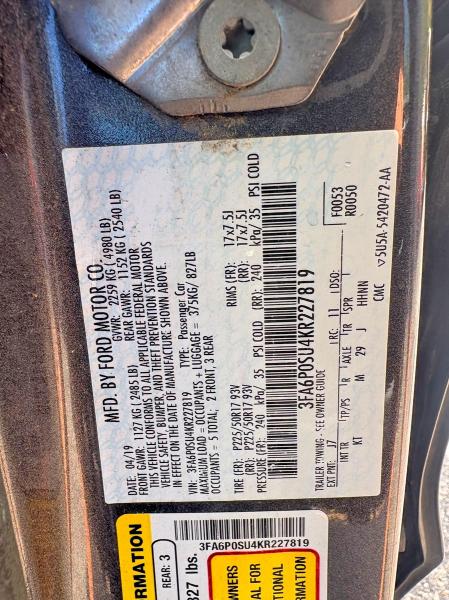 Продажа на аукционе авто 2019 Ford Fusion, vin: 3FA6P0SU4KR227819, номер лота: 72250466