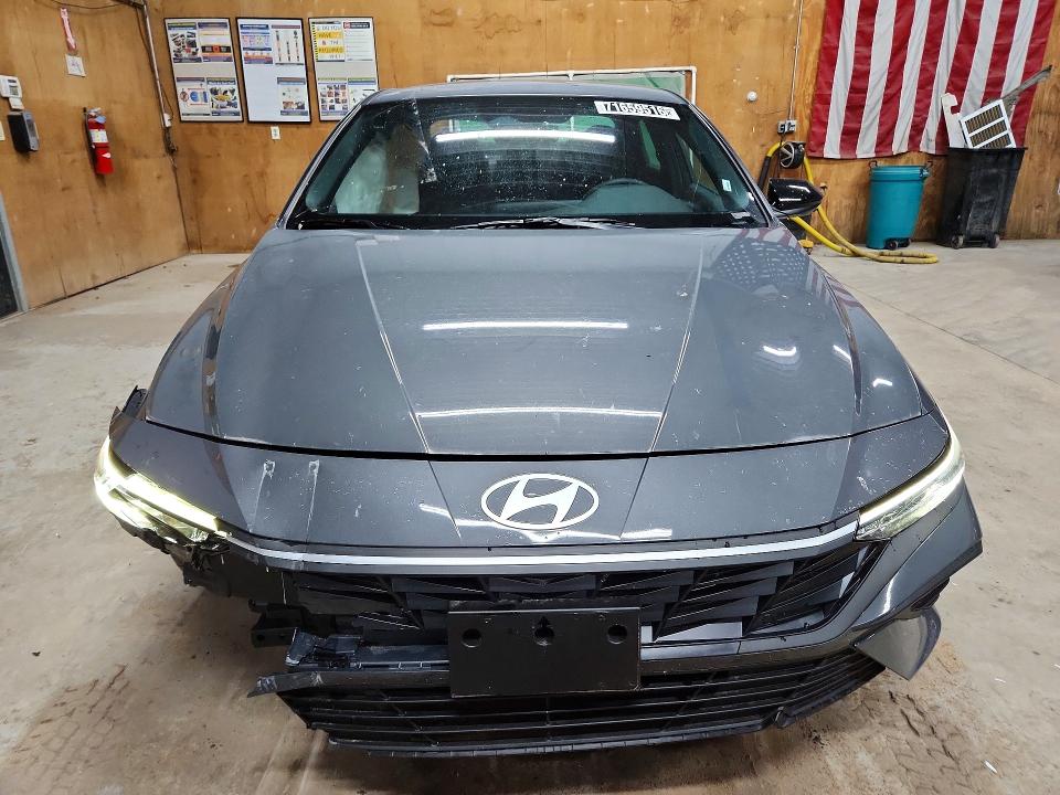 Продажа на аукционе авто 2026 Hyundai Elantra, vin: KMHLM4DG8TU233066, номер лота: 71659516