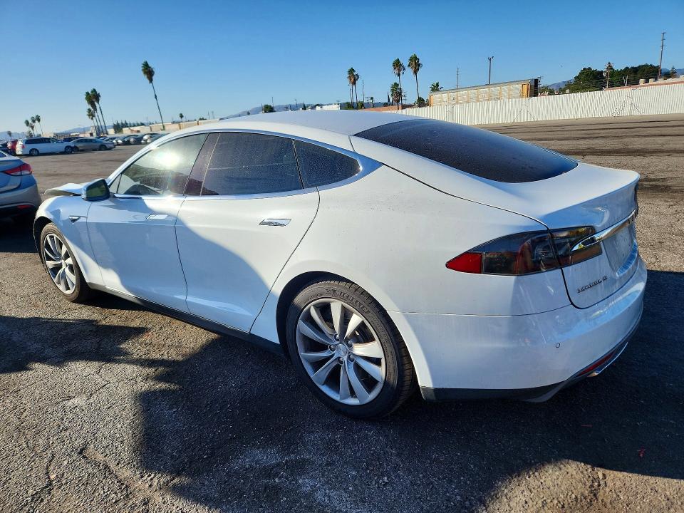 Продажа на аукционе авто 2014 Tesla Model S, vin: 5YJSA1H11EFP48953, номер лота: 72968046