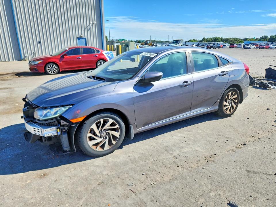 71396406 :رقم المزاد ، 19XFC2F82HE005410 vin ، 2017 Honda Civic مزاد بيع