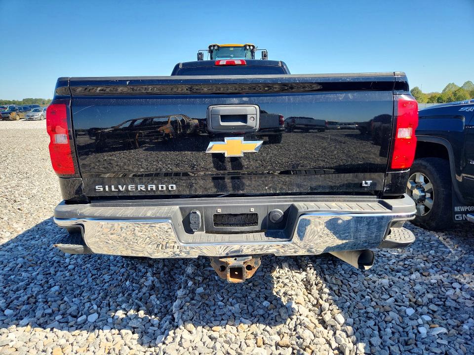 71952756 :رقم المزاد ، 1GC4KZCY0JF214003 vin ، 2018 Chevrolet Silverado مزاد بيع