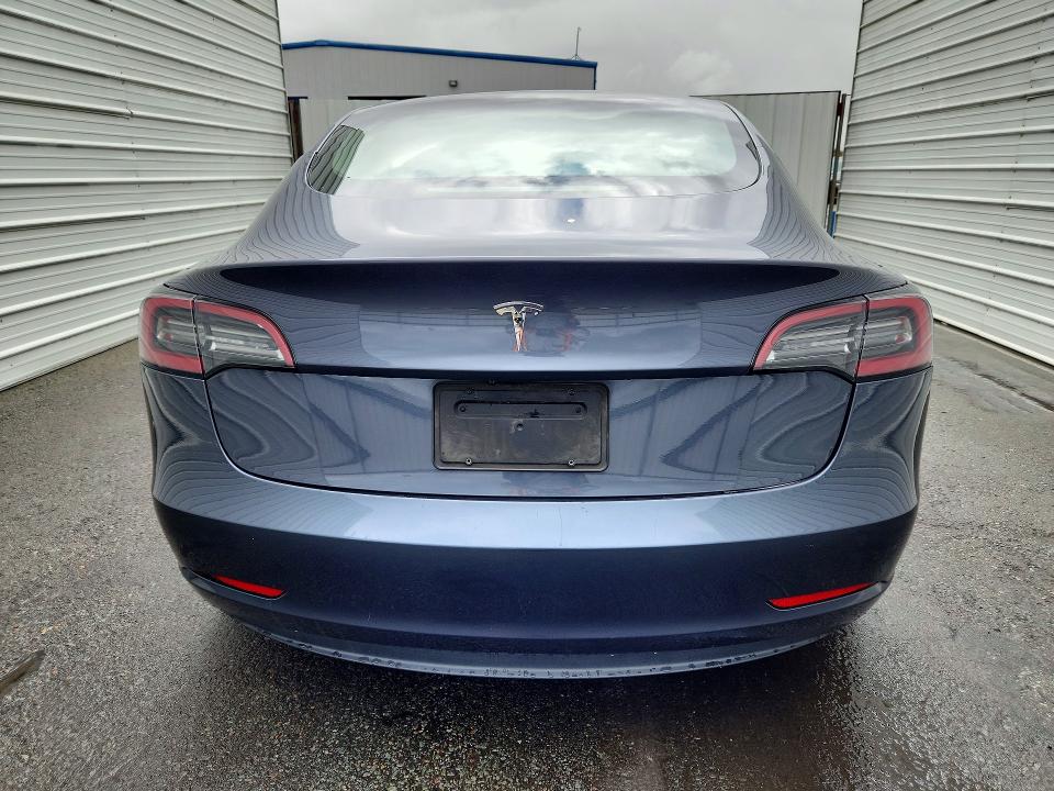 Продажа на аукционе авто 2023 Tesla Model 3, vin: 5YJ3E1EA5PF447134, номер лота: 72621156