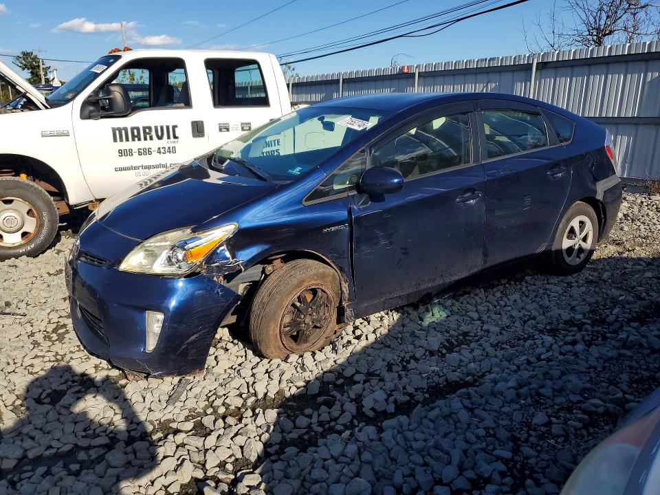 2013 Toyota Prius მანქანა იყიდება აუქციონზე, vin: JTDKN3DUXD1635686, აუქციონის ნომერი: 71552746