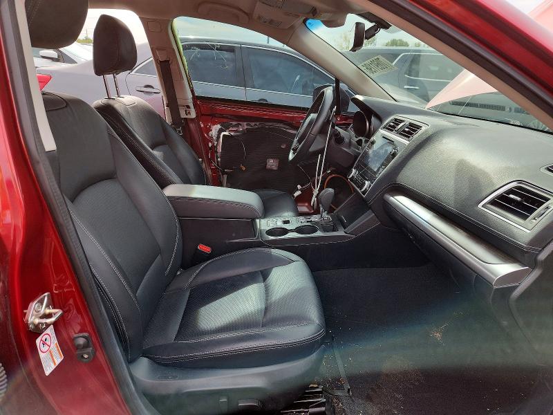 70691196 :رقم المزاد ، 4S3BNEJ63K3033361 vin ، 2019 Subaru Legacy مزاد بيع
