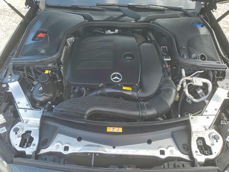 71717906 :رقم المزاد ، W1KZF8EB4PB132455 vin ، 2023 Mercedes-benz E مزاد بيع
