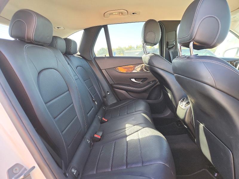 72000166 :رقم المزاد ، WDC0G4JB5JV027096 vin ، 2018 Mercedes-benz Glc مزاد بيع