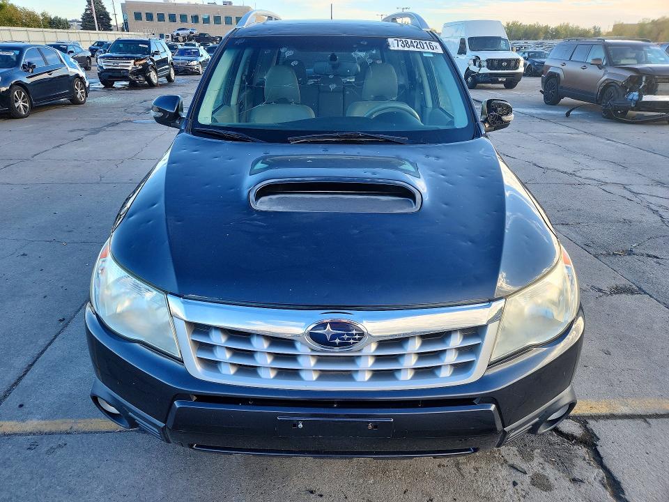 2011 Subaru Forester მანქანა იყიდება აუქციონზე, vin: JF2SHGGC7BH725207, აუქციონის ნომერი: 73842016